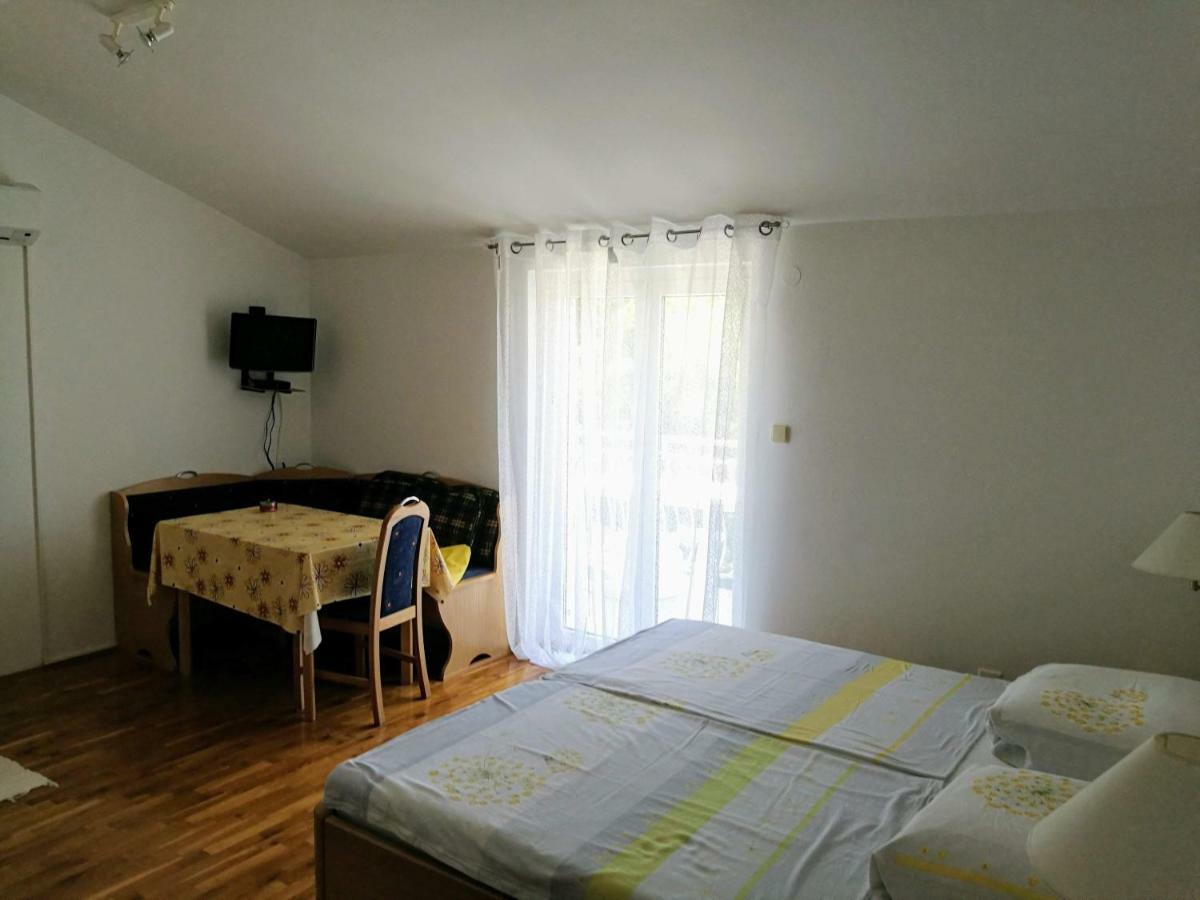 Apartment Coskovic Rosini Kültér fotó